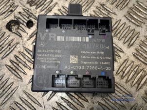 Gebruikte Deur module Mercedes Vito (447.6) 2.2 116 CDI 16V Prijs € 64,00 Margeregeling aangeboden door Autodemontagebedrijf Middelburg B.V