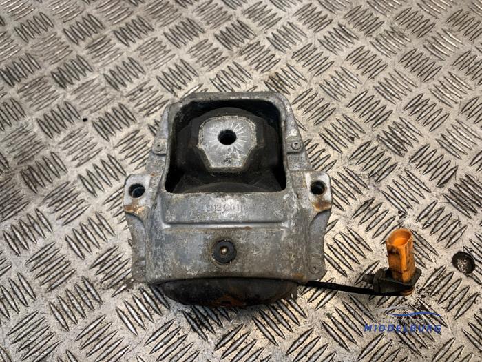 Gebruikte Motorsteun Audi Q5 (8RB) 2.0 TFSI 16V Quattro Prijs € 16,00 Margeregeling aangeboden door Autodemontagebedrijf Middelburg B.V