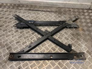 Gebruikte Subframe Audi Q5 (8RB) 2.0 TFSI 16V Quattro Prijs € 33,00 Margeregeling aangeboden door Autodemontagebedrijf Middelburg B.V