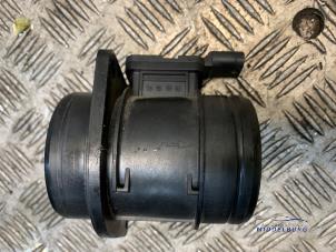 Gebruikte Luchtmassameter Volkswagen Polo V (6R) 1.4 TDI Prijs € 7,50 Margeregeling aangeboden door Autodemontagebedrijf Middelburg B.V