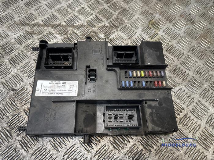 Computer Body Control van een Ford Transit 2.2 TDCi 16V RWD 2016