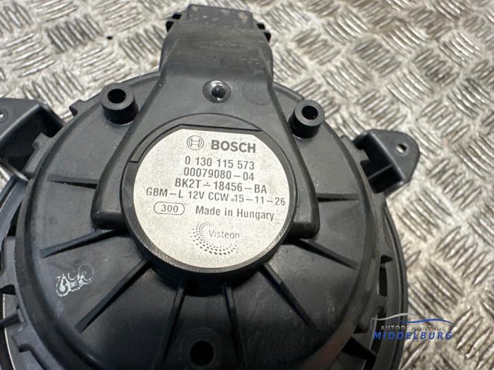 Kachel Ventilatiemotor van een Ford Transit 2.2 TDCi 16V RWD 2016