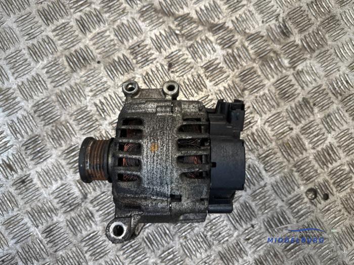 Gebruikte Dynamo Mini Mini (R56) 1.6 16V One Prijs € 24,00 Margeregeling aangeboden door Autodemontagebedrijf Middelburg B.V