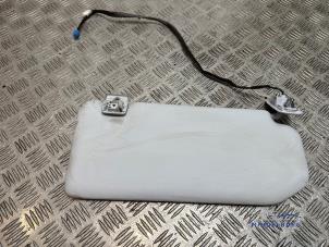 Gebruikte Zonneklep Peugeot 308 SW (L4/L9/LC/LJ/LR) 1.6 BlueHDi 120 Prijs € 23,00 Margeregeling aangeboden door Autodemontagebedrijf Middelburg B.V