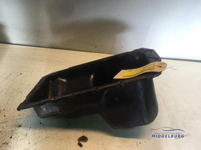 Gebruikte Carterpan BMW 3 serie (E90) 320i 16V Prijs € 38,00 Margeregeling aangeboden door Autodemontagebedrijf Middelburg B.V