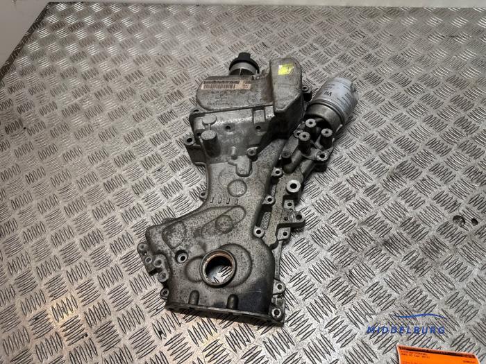 Gebruikte Distributiedeksel Audi A1 (8X1/8XK) 1.4 TFSI 16V 122 Prijs € 134,00 Margeregeling aangeboden door Autodemontagebedrijf Middelburg B.V