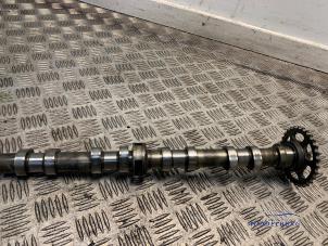 Gebruikte Nokkenas Mercedes C Estate (S204) 2.2 C-220 CDI 16V BlueEfficiency Prijs € 64,00 Margeregeling aangeboden door Autodemontagebedrijf Middelburg B.V