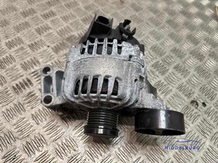 Dynamo van een Ford C-Max (DXA) 1.5 Ti-VCT EcoBoost 150 16V 2015