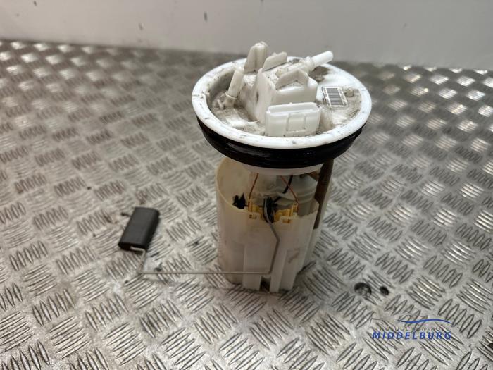 Gebruikte Tank element Pomp Ford C-Max (DXA) 1.5 Ti-VCT EcoBoost 150 16V Prijs € 29,00 Margeregeling aangeboden door Autodemontagebedrijf Middelburg B.V