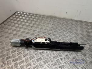 Gebruikte Achterklep motor Mercedes CLS AMG (C218) 5.5 63 AMG V8 32V Performance package Prijs € 95,00 Margeregeling aangeboden door Autodemontagebedrijf Middelburg B.V