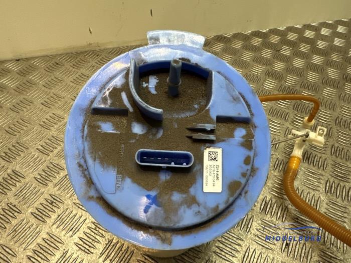 Brandstofpomp Elektrisch van een Mercedes-AMG CLS AMG (C218) 5.5 63 AMG V8 32V Performance package 2011