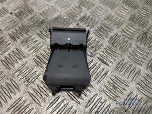 Gebruikte Camera voorzijde Ford C-Max (DXA) 1.5 Ti-VCT EcoBoost 150 16V Prijs € 74,00 Margeregeling aangeboden door Autodemontagebedrijf Middelburg B.V