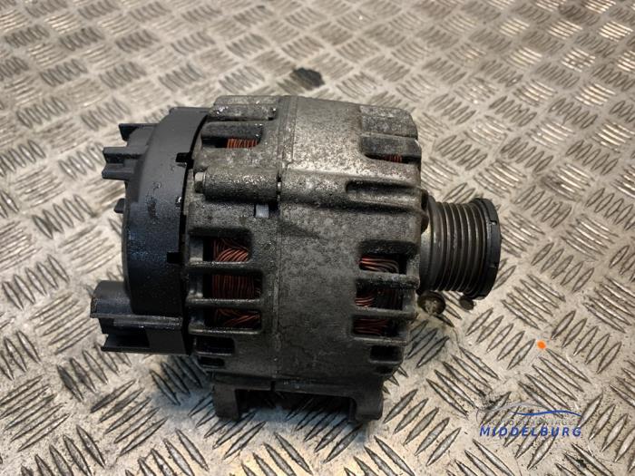 Gebruikte Dynamo Volkswagen Transporter T5 2.0 TDI DRF Prijs € 94,00 Margeregeling aangeboden door Autodemontagebedrijf Middelburg B.V