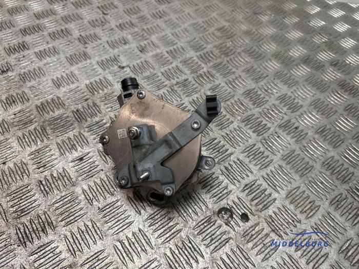 Gebruikte Vacuumpomp (Benzine) Ford Fiesta 6 (JA8) 1.0 EcoBoost 12V 100 Prijs € 68,00 Margeregeling aangeboden door Autodemontagebedrijf Middelburg B.V
