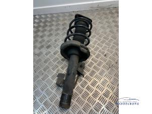 Gebruikte Voorpoot links Ford Focus 2 1.6 16V Prijs € 24,00 Margeregeling aangeboden door Autodemontagebedrijf Middelburg B.V