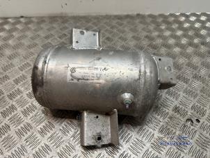 Gebruikte Luchtketel Volkswagen Phaeton (3D) 5.0 V10 TDI 4Motion Prijs € 38,00 Margeregeling aangeboden door Autodemontagebedrijf Middelburg B.V