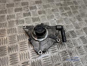 Gebruikte Vacuumpomp (Diesel) Hyundai H-300 2.5 CRDi Prijs € 64,00 Margeregeling aangeboden door Autodemontagebedrijf Middelburg B.V