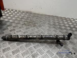 Gebruikte Injector brug Mercedes Sprinter 3,5t (906.63) 311 CDI 16V Prijs € 74,00 Margeregeling aangeboden door Autodemontagebedrijf Middelburg B.V