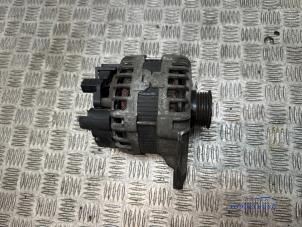 Gebruikte Dynamo Mercedes Sprinter 3,5t (907.6/910.6) 314 CDI 2.1 D FWD Prijs € 224,00 Margeregeling aangeboden door Autodemontagebedrijf Middelburg B.V