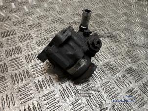 Gebruikte Pomp Servo Audi A4 (B8) 3.0 TDI V6 24V Quattro Prijs € 23,00 Margeregeling aangeboden door Autodemontagebedrijf Middelburg B.V
