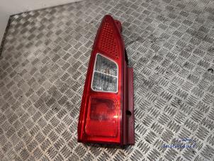 Gebruikte Achterlicht links Citroen Berlingo 1.6 Hdi 75 Prijs € 34,00 Margeregeling aangeboden door Autodemontagebedrijf Middelburg B.V
