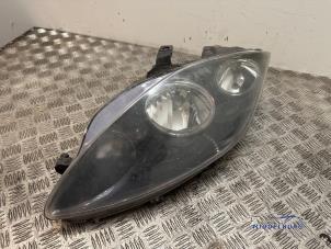 Gebruikte Linker Koplamp Seat Altea XL (5P5) 1.2 TSI Prijs € 40,00 Margeregeling aangeboden door Autodemontagebedrijf Middelburg B.V