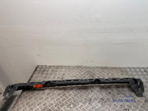 Gebruikte Bumperframe achter Mercedes Sprinter 3,5t (907.6/910.6) 314 CDI 2.1 D FWD Prijs op aanvraag aangeboden door Autodemontagebedrijf Middelburg B.V