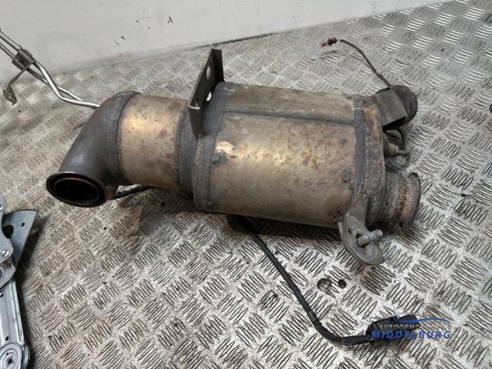 Gebruikte Roetfilter Volkswagen Transporter/Caravelle T6 2.0 TDI DRF Prijs op aanvraag aangeboden door Autodemontagebedrijf Middelburg B.V