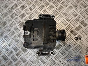 Gebruikte Alternator Mercedes Vito (639.6) 2.2 116 CDI 16V Euro 5 Prijs € 68,00 Margeregeling aangeboden door Autodemontagebedrijf Middelburg B.V