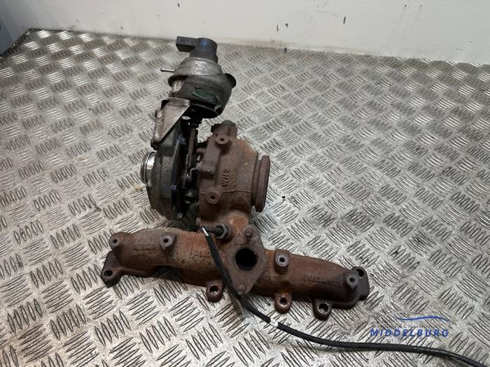 Gebruikte G-lader Volkswagen Transporter T5 2.0 TDI DRF Prijs € 148,00 Margeregeling aangeboden door Autodemontagebedrijf Middelburg B.V