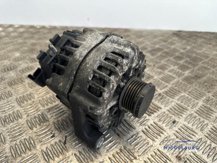 Gebruikte Alternator BMW 5 serie (F10) 530d 24V Prijs € 94,00 Margeregeling aangeboden door Autodemontagebedrijf Middelburg B.V