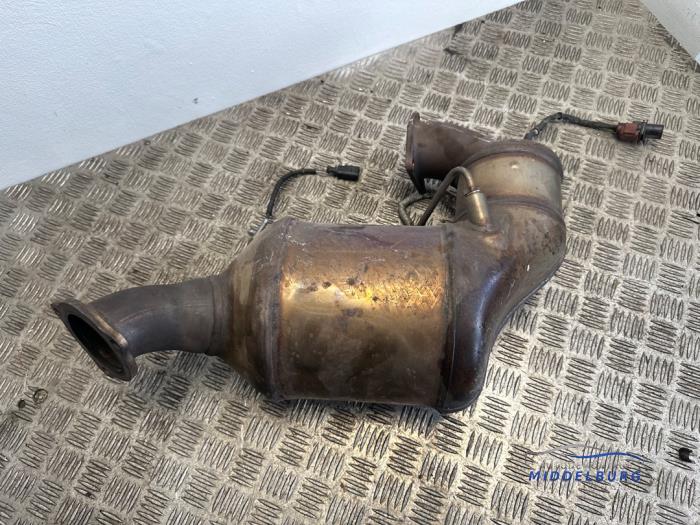 Gebruikte Roetfilter Audi A4 (B8) 3.0 TDI V6 24V Quattro Prijs op aanvraag aangeboden door Autodemontagebedrijf Middelburg B.V