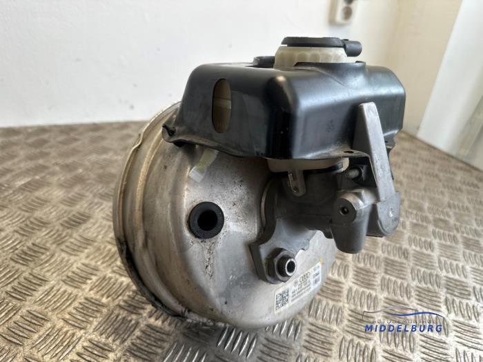 Gebruikte Rembol Audi A6 (C7) 2.8 V6 24V FSI Prijs € 24,00 Margeregeling aangeboden door Autodemontagebedrijf Middelburg B.V