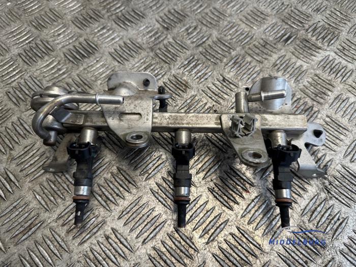 Gebruikte Galerij (Injectie) Renault Clio IV Estate/Grandtour (7R) 0.9 Energy TCE 12V Prijs € 14,00 Margeregeling aangeboden door Autodemontagebedrijf Middelburg B.V