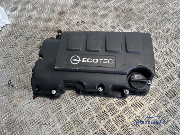 Kleppendeksel Opel Astra J Sports Tourer (PD8/PE8/PF8), 2010 / 2015 1.4 Turbo 16V, Combi/o, Benzine, 1.364cc, 103kW (140pk), FWD, A14NET, 2010-10 / 2015-10, PD8EC; PE8EC; PF8EC (Gebruikt)