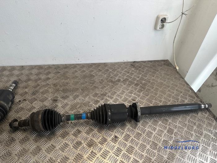 Gebruikte Steekas rechts-voor Chevrolet Orlando 2.0 D 16V Prijs € 249,00 Margeregeling aangeboden door Autodemontagebedrijf Middelburg B.V