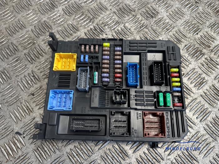 Gebruikte Computer Body Control Opel Crossland (X) 1.2 12V Prijs € 49,00 Margeregeling aangeboden door Autodemontagebedrijf Middelburg B.V