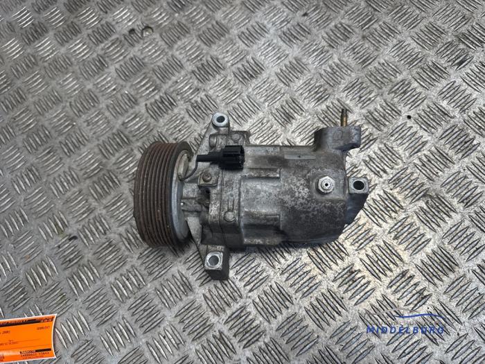 Gebruikte Aircopomp Nissan Note (E11) 1.6 16V Prijs € 59,00 Margeregeling aangeboden door Autodemontagebedrijf Middelburg B.V