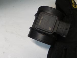 Gebruikte Luchthoeveelheidsmeter Alfa Romeo 159 (939AX) 1.8 MPI 16V Prijs € 35,00 Margeregeling aangeboden door A.T.S. van de Wiel