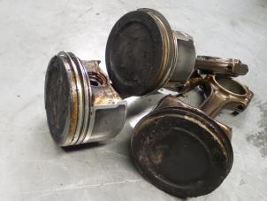 Gebruikte Zuiger Seat Altea (5P1) 1.6 Prijs € 145,00 Margeregeling aangeboden door A.T.S. van de Wiel