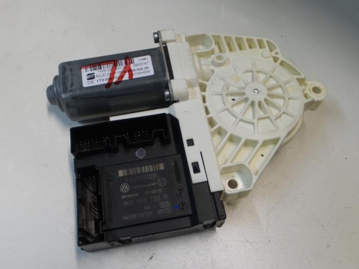 Seat Leon Raammotor Portier