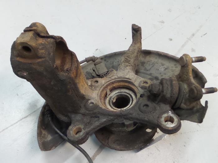 Seat Leon Fusee rechts-voor