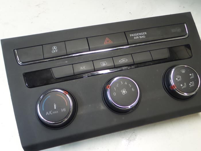 Seat Leon Kachel Bedieningspaneel