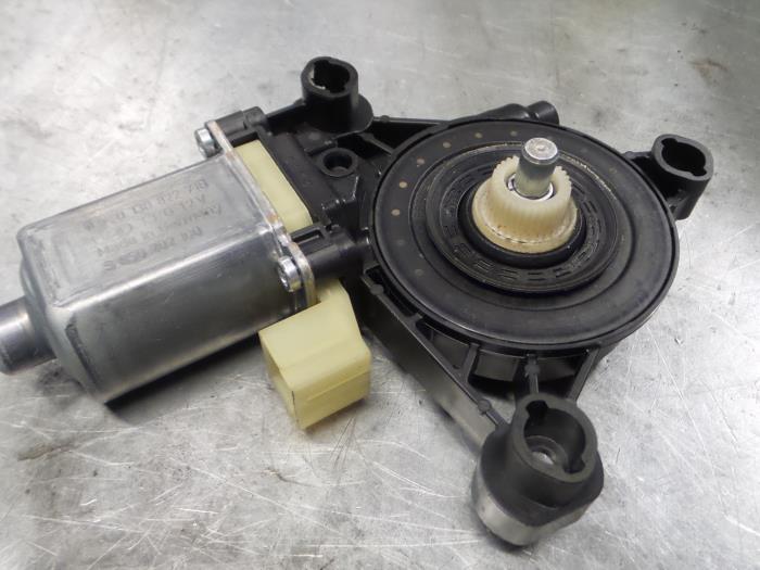 Seat Leon Raammotor Portier