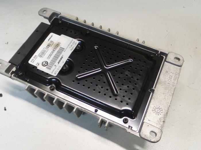 Alfa Romeo GT Radio versterker