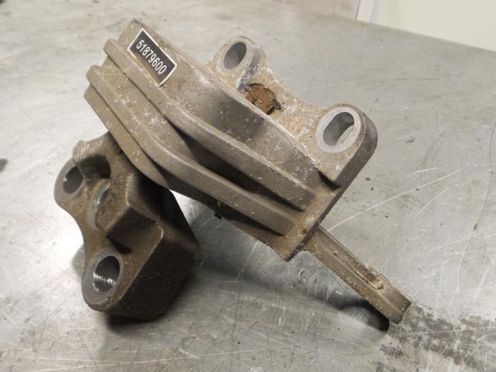 Alfa Romeo Giulietta Motorsteun