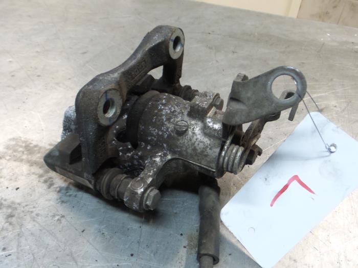 Seat Leon Remklauw (Tang) links-achter