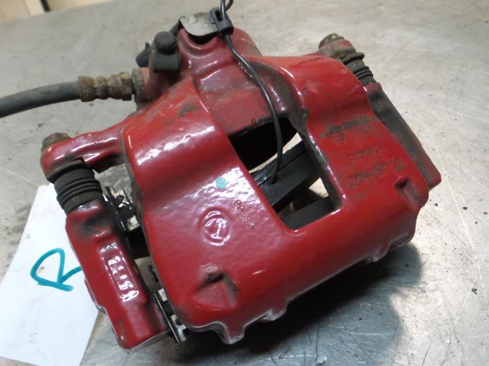 Alfa Romeo Mito Remklauw (Tang) rechts-voor