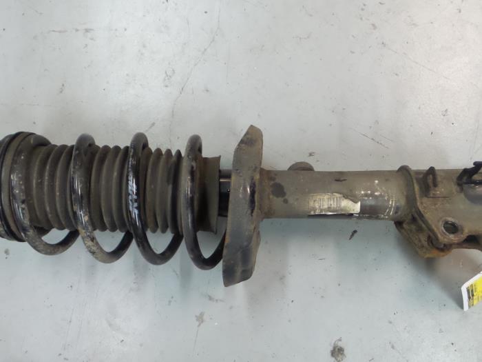 Alfa Romeo Mito Schokdemperpoot rechts-voor