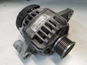 Gebruikte Dynamo Alfa Romeo 159 (939AX) 2.0 JTDm 170 16V Prijs € 110,00 Margeregeling aangeboden door A.T.S. van de Wiel